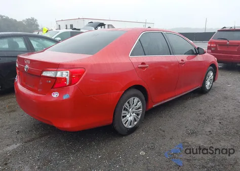 2012 Toyota Camry Le z USA, uszkodzony, nr VIN 4T4BF1FK6CR179102